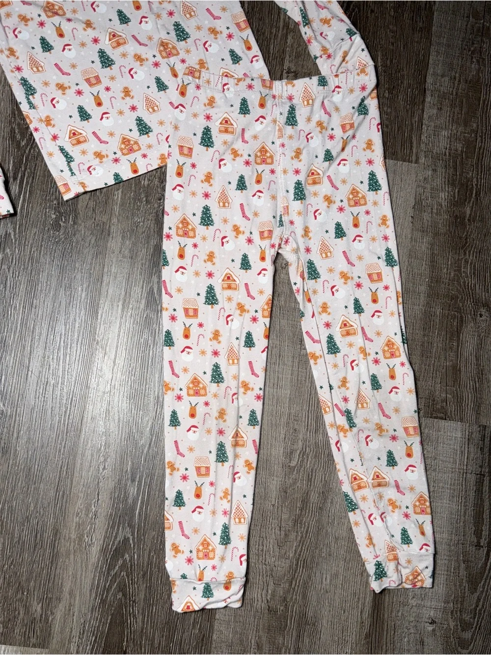 Sweet Bamboo Kids Grey Christmas Santa’s Cookies  Pajama Set- Size 6
